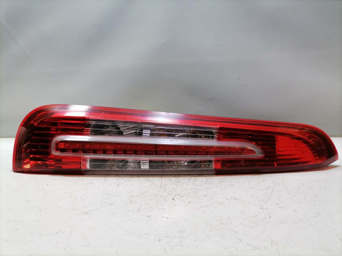 Ford Focus C-Max original R&uuml;cklicht R&uuml;ckleuchte Schlussleuchte links Facelift Bj.2008